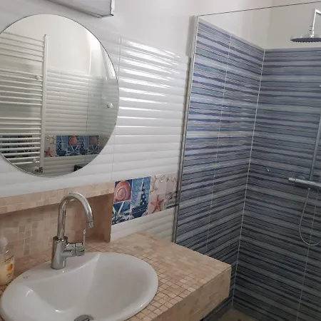 Penthouse Apartament And Terrace @ Center * 부쿠레슈티